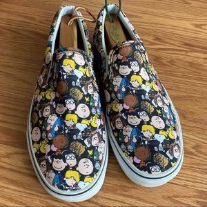vans peanuts snoopy slip on shoes mens 9.5 womens size 11